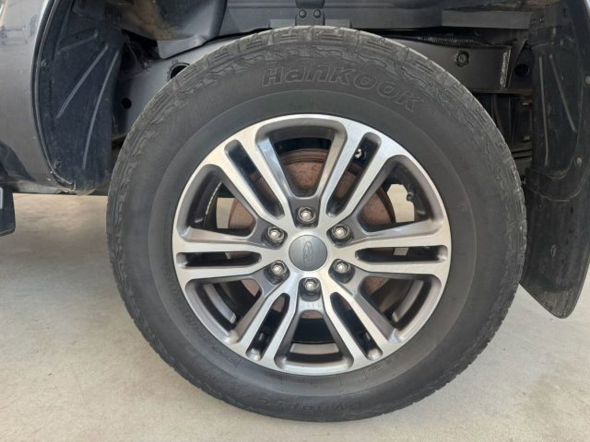 Ford Ranger Pick-up Ranger 2.0 ECOBLUE aut. 213 CV DC Limited 5 posti (20)