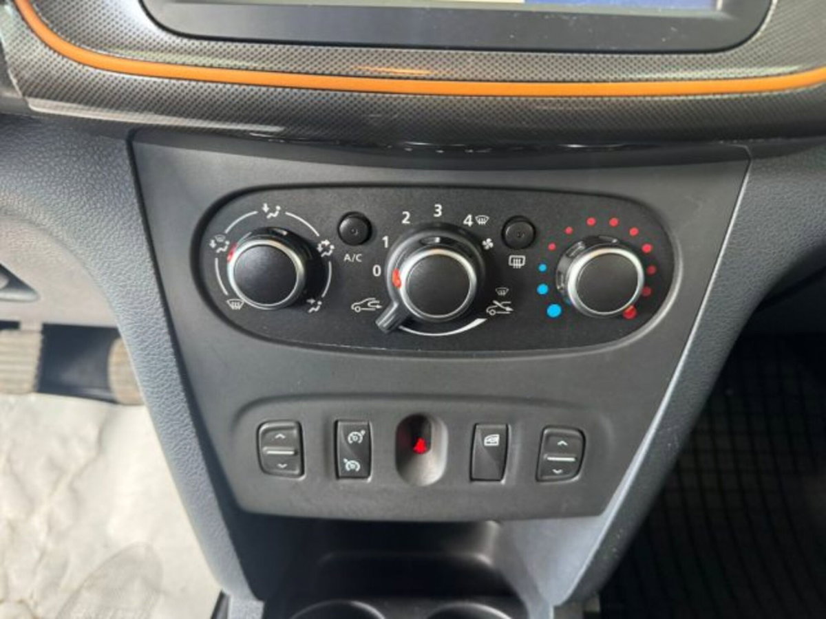 Dacia Sandero Stepway 1.5 dCi 8V 90CV Start&Stop Easy-R (16)