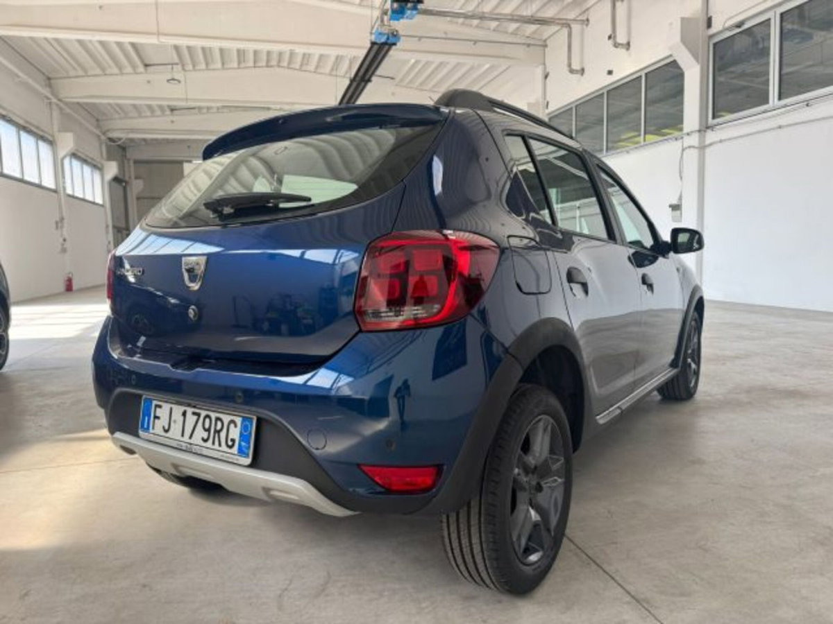 Dacia Sandero Stepway 1.5 dCi 8V 90CV Start&Stop Easy-R (4)