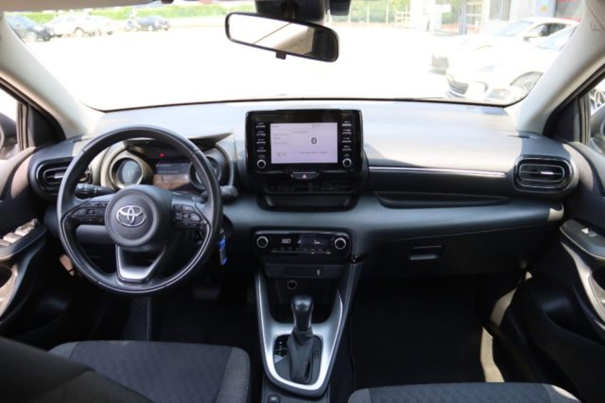 Toyota Yaris Cross 1.5 Hybrid 5p. E-CVT Trend (11)