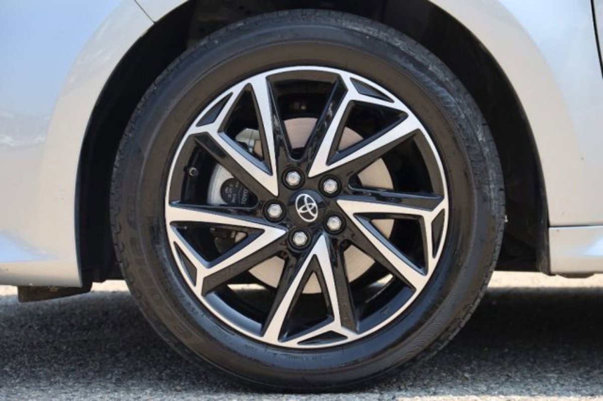 Toyota Yaris Cross 1.5 Hybrid 5p. E-CVT Trend (16)