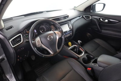 Nissan Qashqai 1.5 dCi Tekna usata