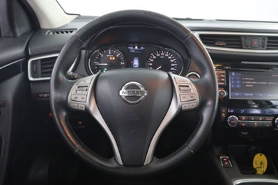 Nissan Qashqai 1.5 dCi Tekna (5)