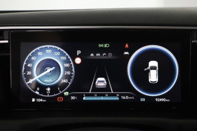 Hyundai Tucson 1.6 hev Xline 4wd auto (7)