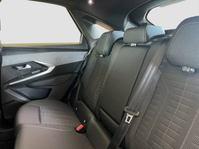 Peugeot 3008 1.2 hybrid GT Exclusive 145cv e-dcs6 (10)