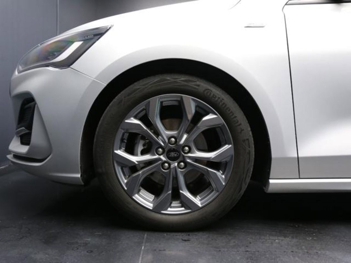 Ford Focus 1.0 EcoBoost Hybrid 155 CV 5p. ST-Line X (5)