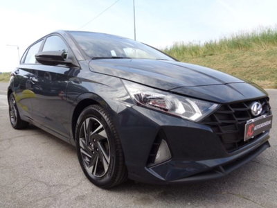 Hyundai i20 1.2 MPI MT GPL ConnectLine (2)
