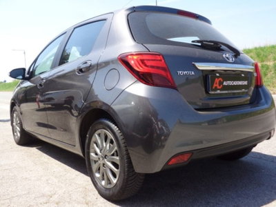 Toyota Yaris 1.0 5 porte (7)