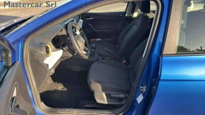 SEAT Ibiza 1.0 mpi Business 80cv (6)