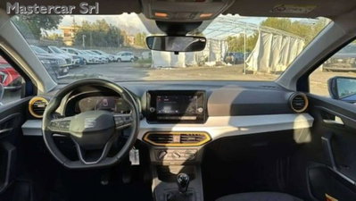 SEAT Ibiza 1.0 mpi Business 80cv (7)