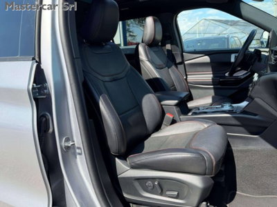 Ford Explorer 3.0 PHEV 457 CV A10 AWD ST-Line (14)