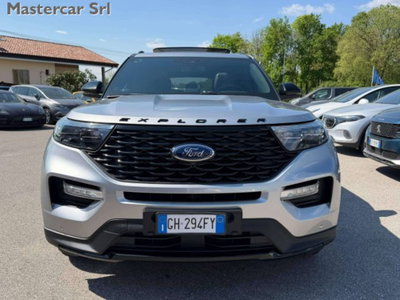 Ford Explorer 3.0 PHEV 457 CV A10 AWD ST-Line (3)