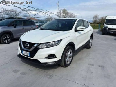 Nissan Qashqai 1.7 dCi 150 CV 4WD CVT Business (2)