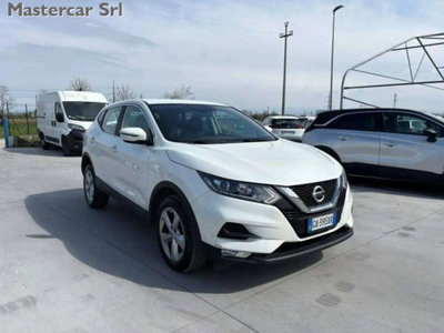 Nissan Qashqai 1.7 dCi 150 CV 4WD CVT Business (5)
