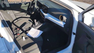 SEAT Arona 1.0 ecotsi 95cv (7)