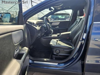 Mercedes-Benz GLA SUV 250 e phev Business Extra auto (11)