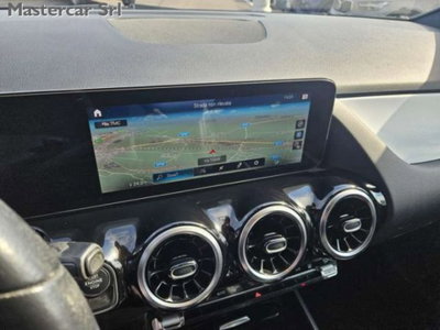 Mercedes-Benz GLA SUV 250 e phev Business Extra auto (13)