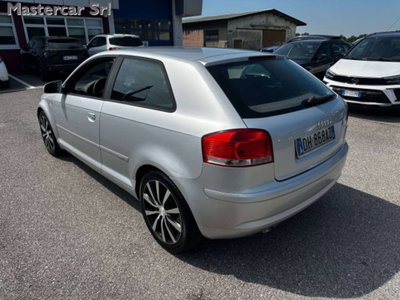 Audi A3 1.9 TDI Ambiente (2)