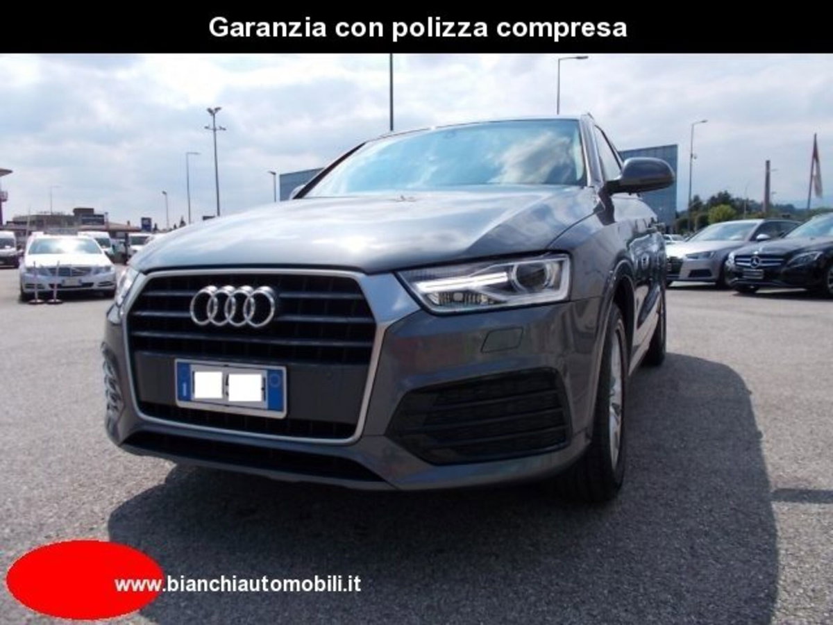 Audi Q3 2.0 TDI 120 CV S tronic Business (5)