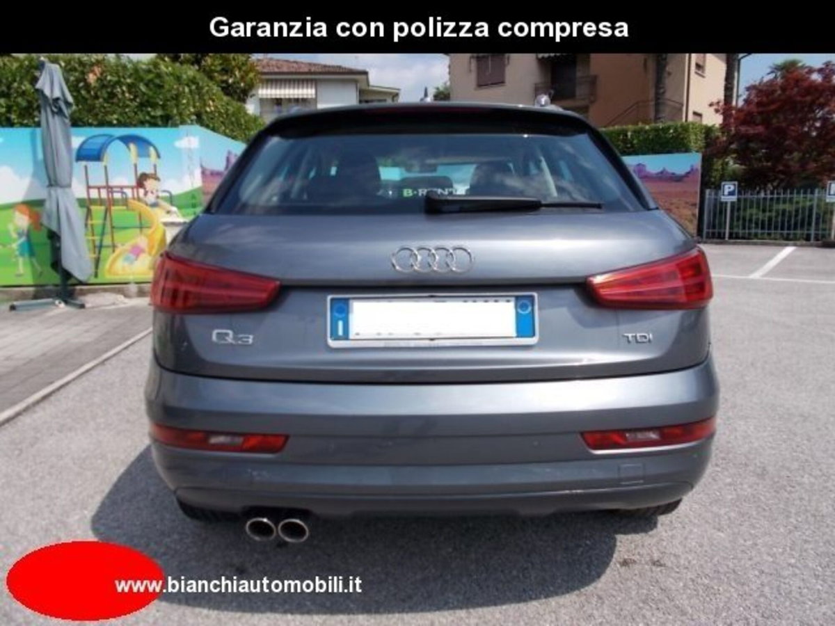 Audi Q3 2.0 TDI 120 CV S tronic Business (7)