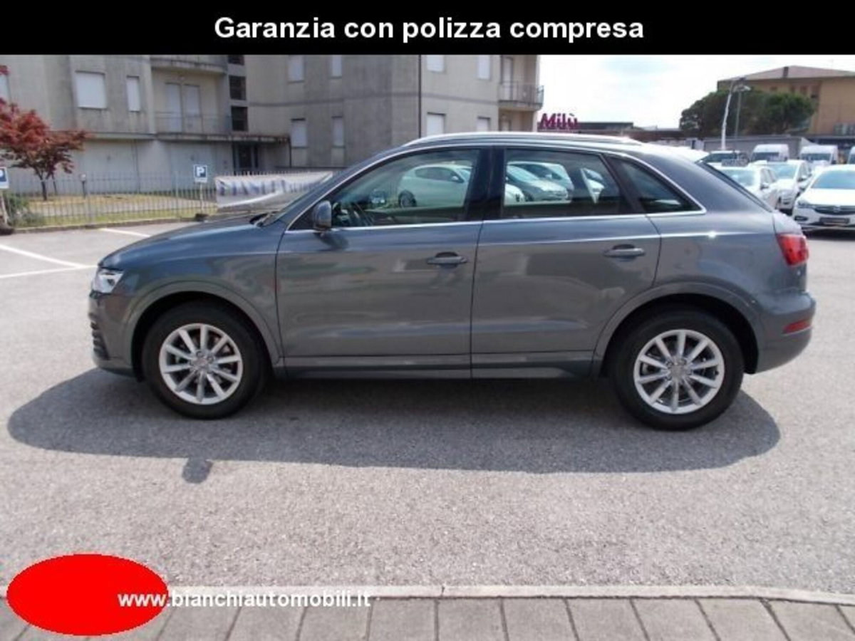 Audi Q3 2.0 TDI 120 CV S tronic Business (8)