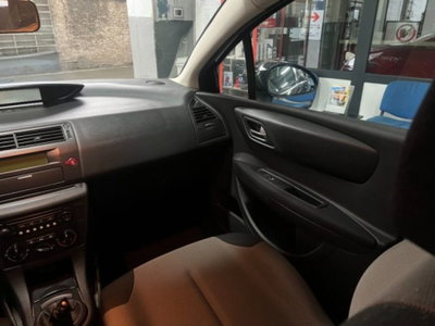 Citroen C4 1.4 Classique (11)