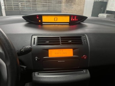 Citroen C4 1.4 Classique (18)