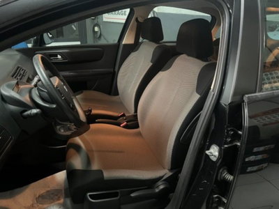 Citroen C4 1.4 Classique (8)