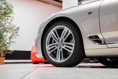 Bentley Continental GTC Continental GT Convertible (8)