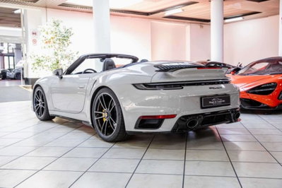 Porsche 911 Cabrio Cabrio 3.7 Turbo S auto (5)