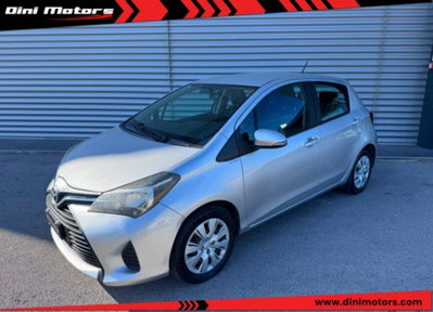 Toyota Yaris 1.0 5 porte Active usata
