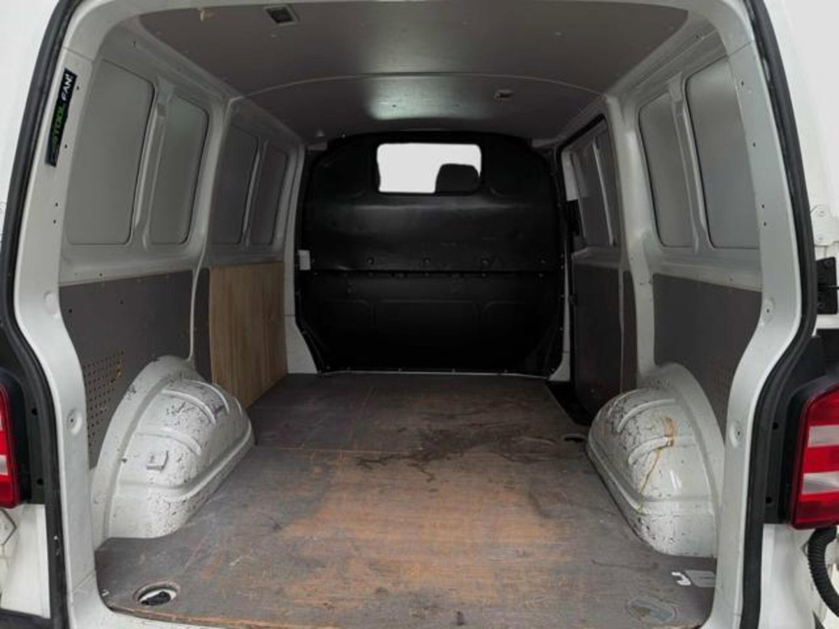 Volkswagen Veicoli Commerciali T6.1 Furgone Transporter 32 2.0 tdi 150cv Business p.c. dsg7 (14)