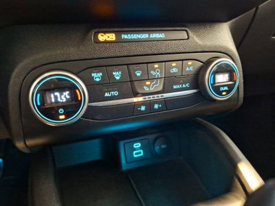 Ford Focus 1.0 EcoBoost Hybrid 125 CV Power. 5p. ST-Line Style (18)