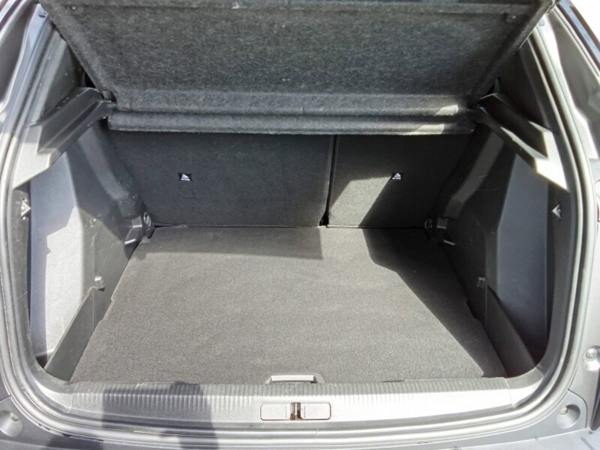 Peugeot 2008 PureTech 130 S&S Allure Pack (10)