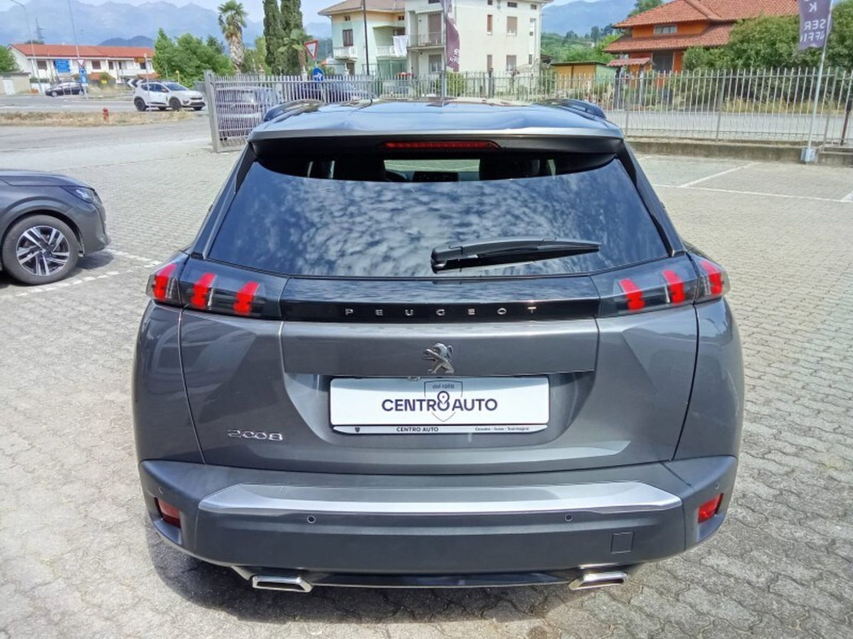 Peugeot 2008 PureTech 130 S&S Allure Pack (4)