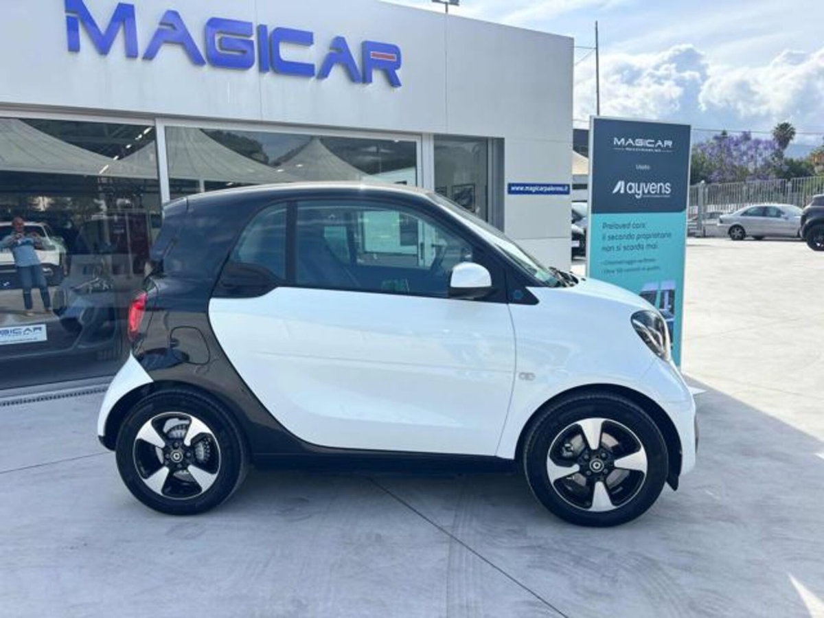 smart Fortwo EQ Passion Nightsky (3)