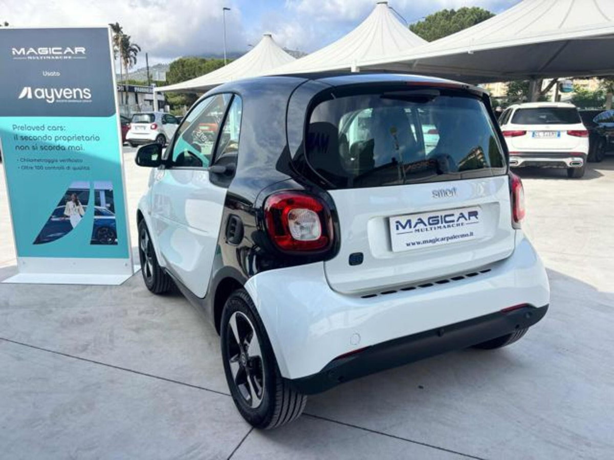 smart Fortwo EQ Passion Nightsky (5)