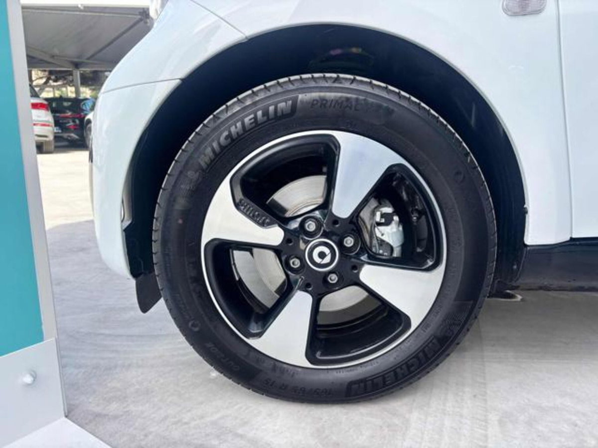 smart Fortwo EQ Passion Nightsky (7)