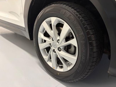 Hyundai Tucson 1.6 CRDi Exellence (17)