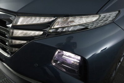 Hyundai Tucson 1.6 hev Xline 4wd auto (9)