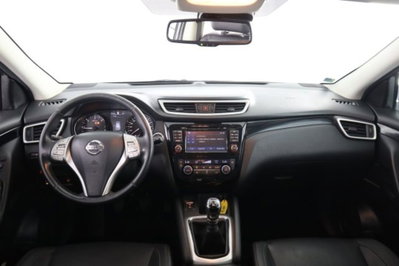 Nissan Qashqai 1.5 dCi Tekna (4)