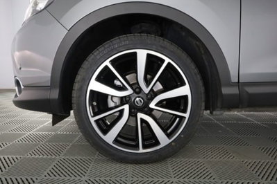 Nissan Qashqai 1.5 dCi Tekna (8)