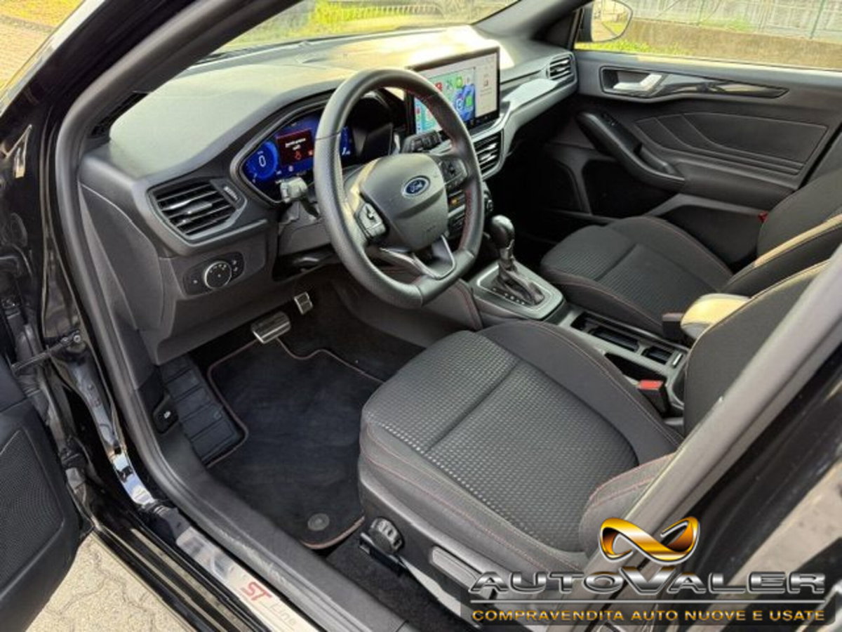 Ford Focus 1.0 EcoBoost Hybrid 125 CV Power. 5p. ST-Line Design (10)