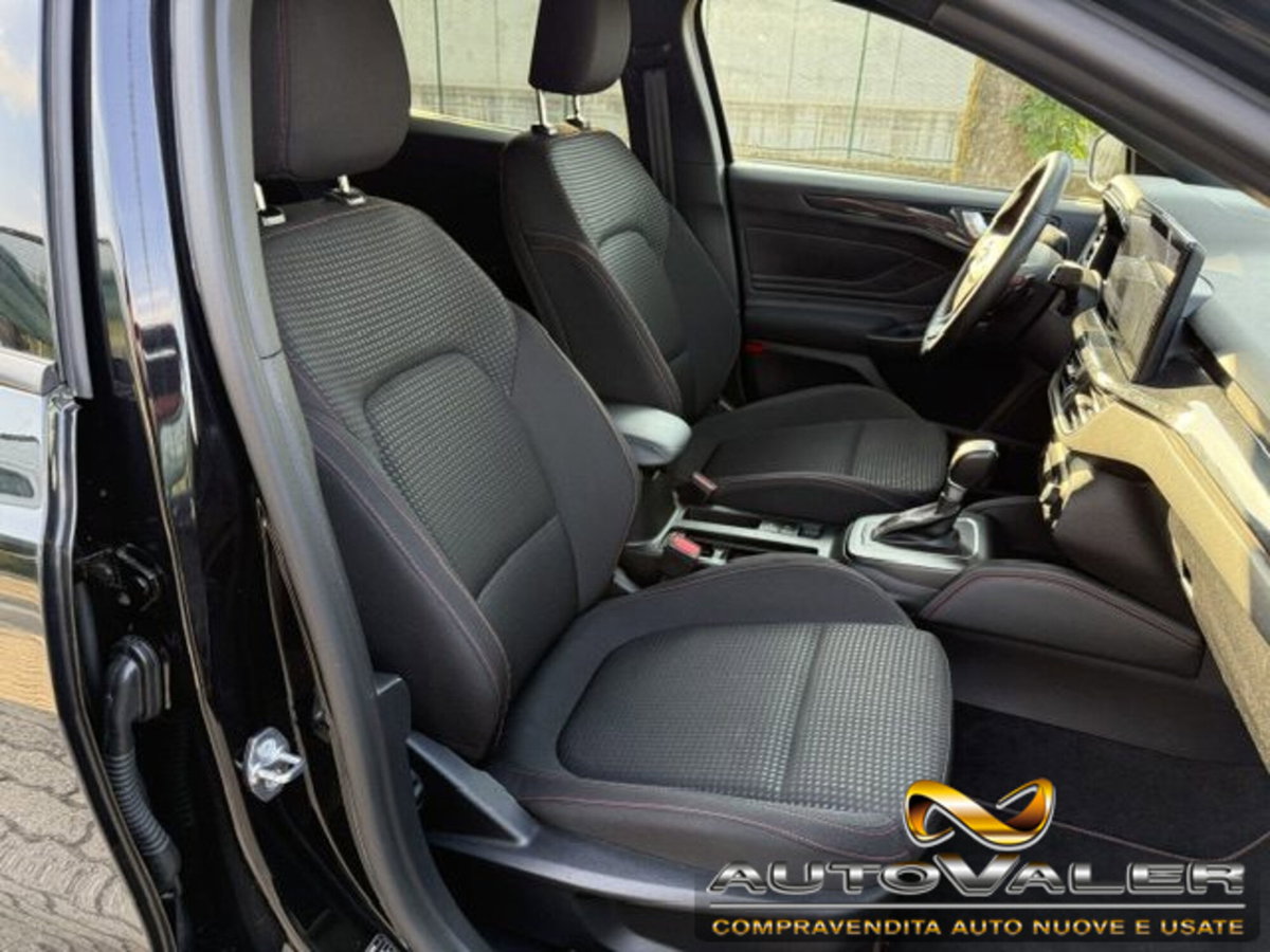 Ford Focus 1.0 EcoBoost Hybrid 125 CV Power. 5p. ST-Line Design (12)