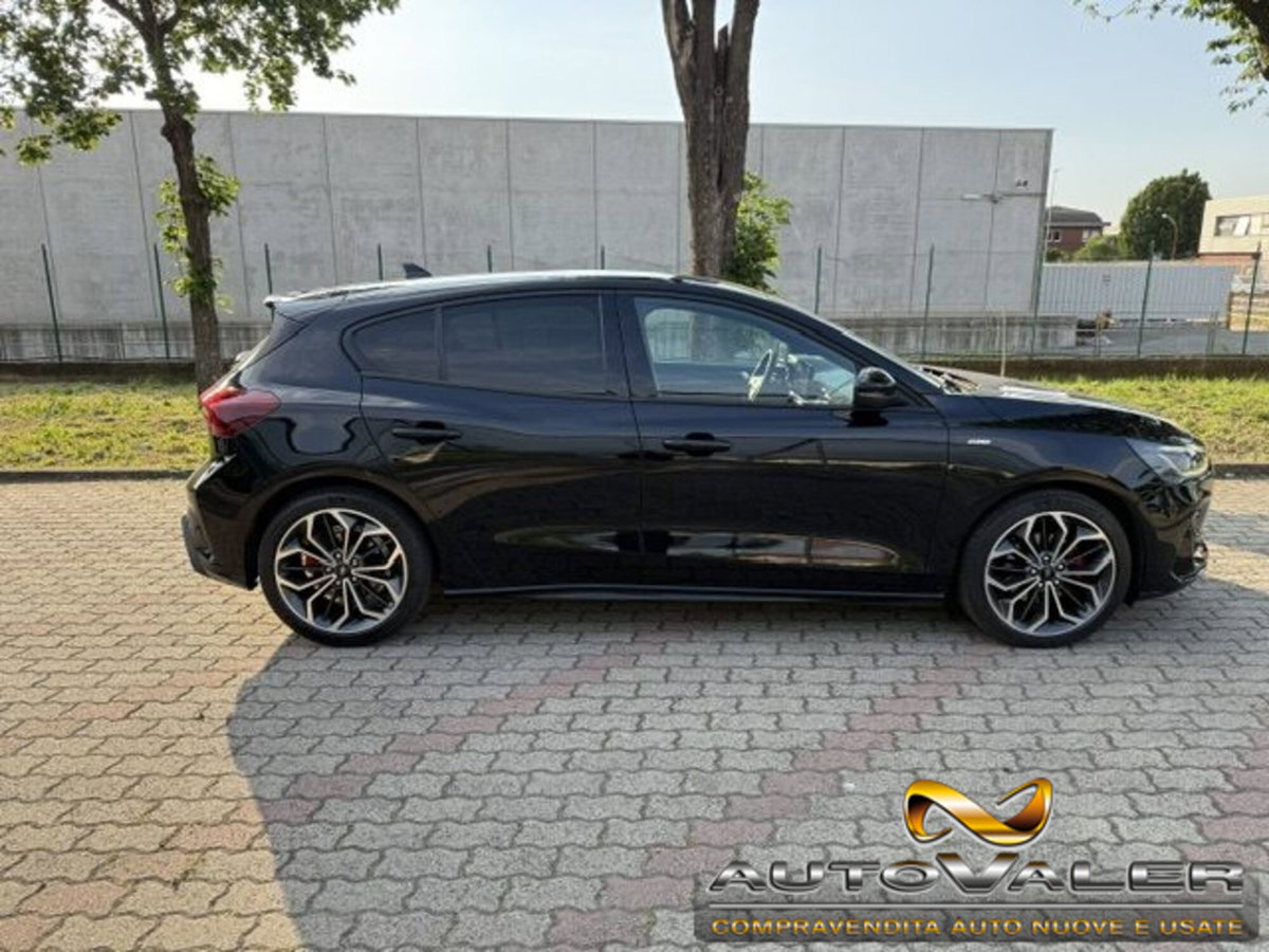 Ford Focus 1.0 EcoBoost Hybrid 125 CV Power. 5p. ST-Line Design (6)