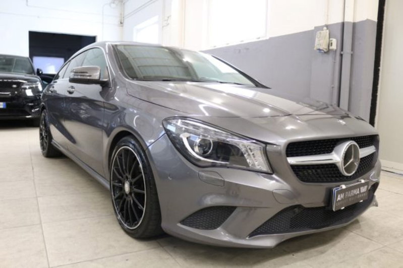 Mercedes-Benz CLA Shooting Brake 180 d Automatic Sport