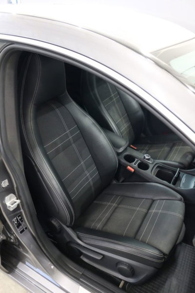 Mercedes-Benz CLA Shooting Brake 180 d Automatic Sport (11)