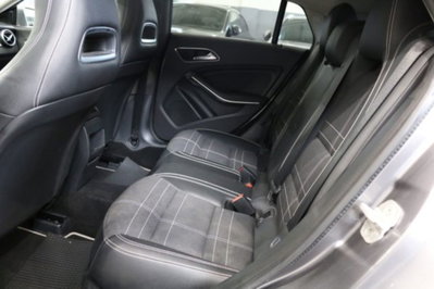 Mercedes-Benz CLA Shooting Brake 180 d Automatic Sport (12)