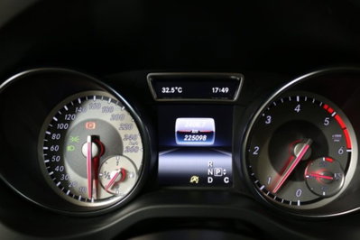 Mercedes-Benz CLA Shooting Brake 180 d Automatic Sport (15)