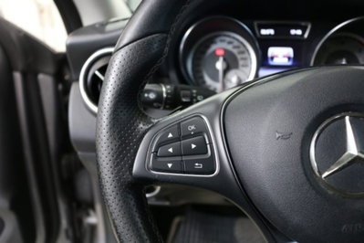Mercedes-Benz CLA Shooting Brake 180 d Automatic Sport (17)
